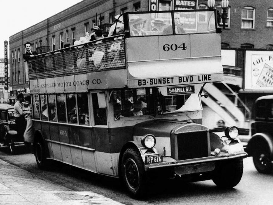  Fageol Double Deck Safety Coach 1921 года  (фото 5 из 5)